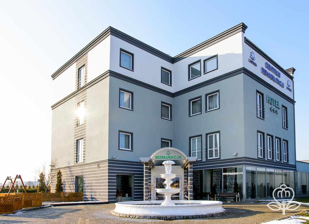 L'Ascada Hotel Срем Екстериор снимка